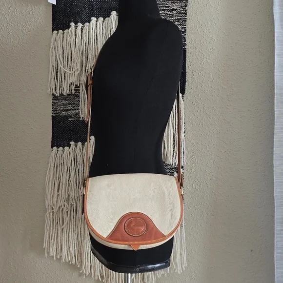 Dooney and Bourke vintage equestrian style bag